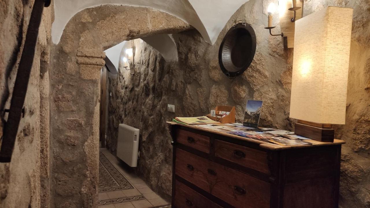 Apartamentos Rurales La Casa De Luis Santa Cruz de la Sierra Eksteriør bilde