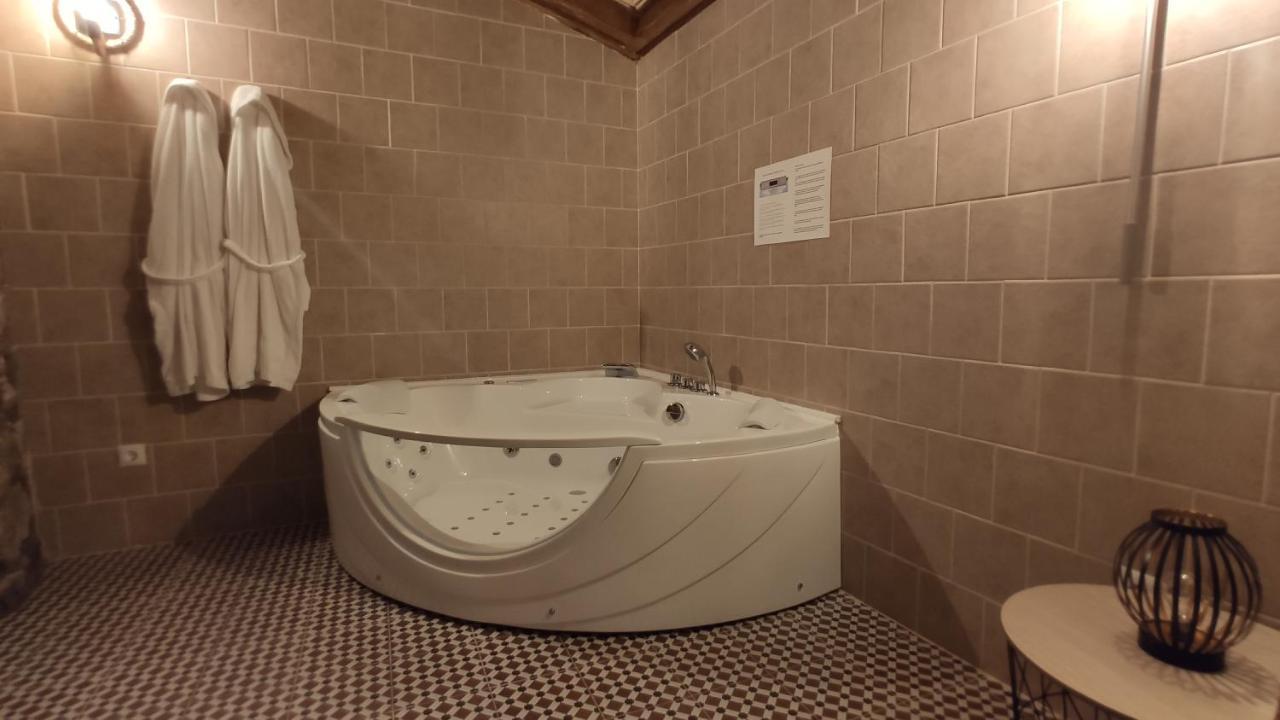 Apartamentos Rurales La Casa De Luis Santa Cruz de la Sierra Eksteriør bilde