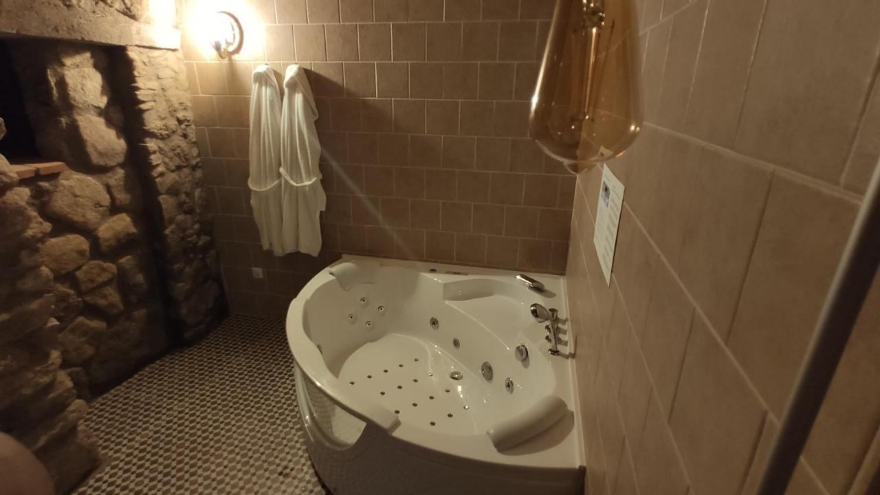 Apartamentos Rurales La Casa De Luis Santa Cruz de la Sierra Eksteriør bilde