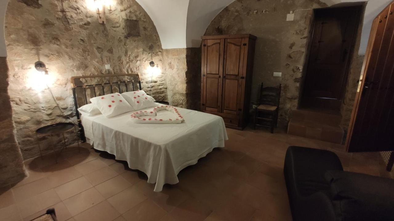Apartamentos Rurales La Casa De Luis Santa Cruz de la Sierra Eksteriør bilde