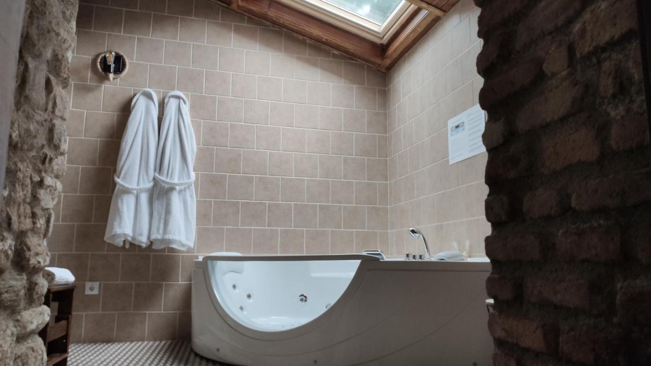 Apartamentos Rurales La Casa De Luis Santa Cruz de la Sierra Eksteriør bilde